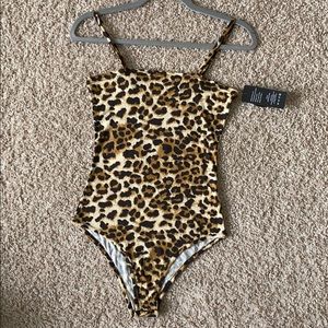 Leopard Print body suit